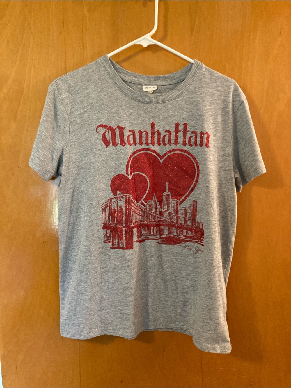 Self 💙 E Gray Tee with Red Glitter ❤️ Manhattan Graphic